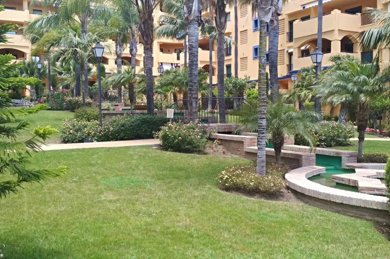 Apartamento Estudio Los Naranjos De Nueva Alcantara Марбелья Екстер'єр фото